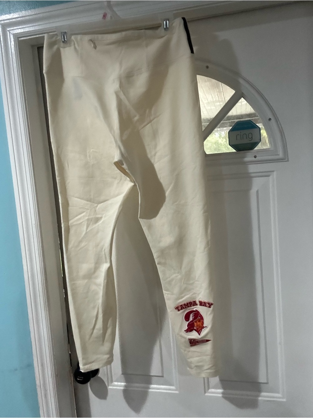 Pro Standard Tampa Bay Buccaneers Women’s Leggings Size Large NFL Bucs